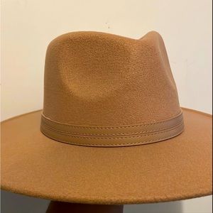 Buckle the fedora hat